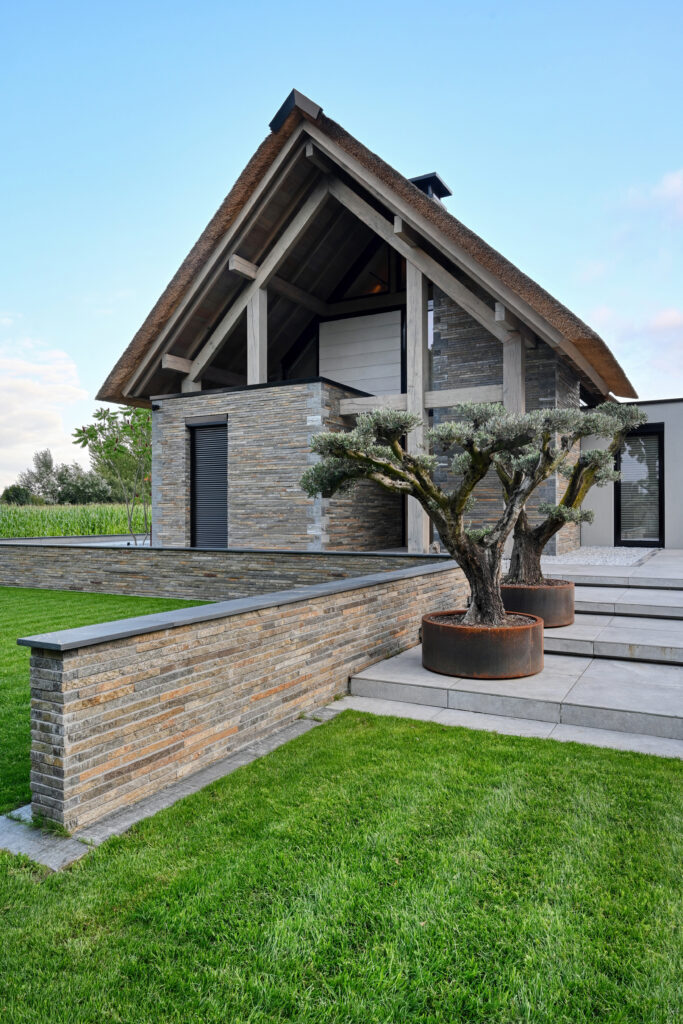 Gevelsteen, gevelstenen, natuurstenen gevelstenen, natuursteen gevelbekleding, steenstrips, metselstenen, NG Bouwen met Natuursteen