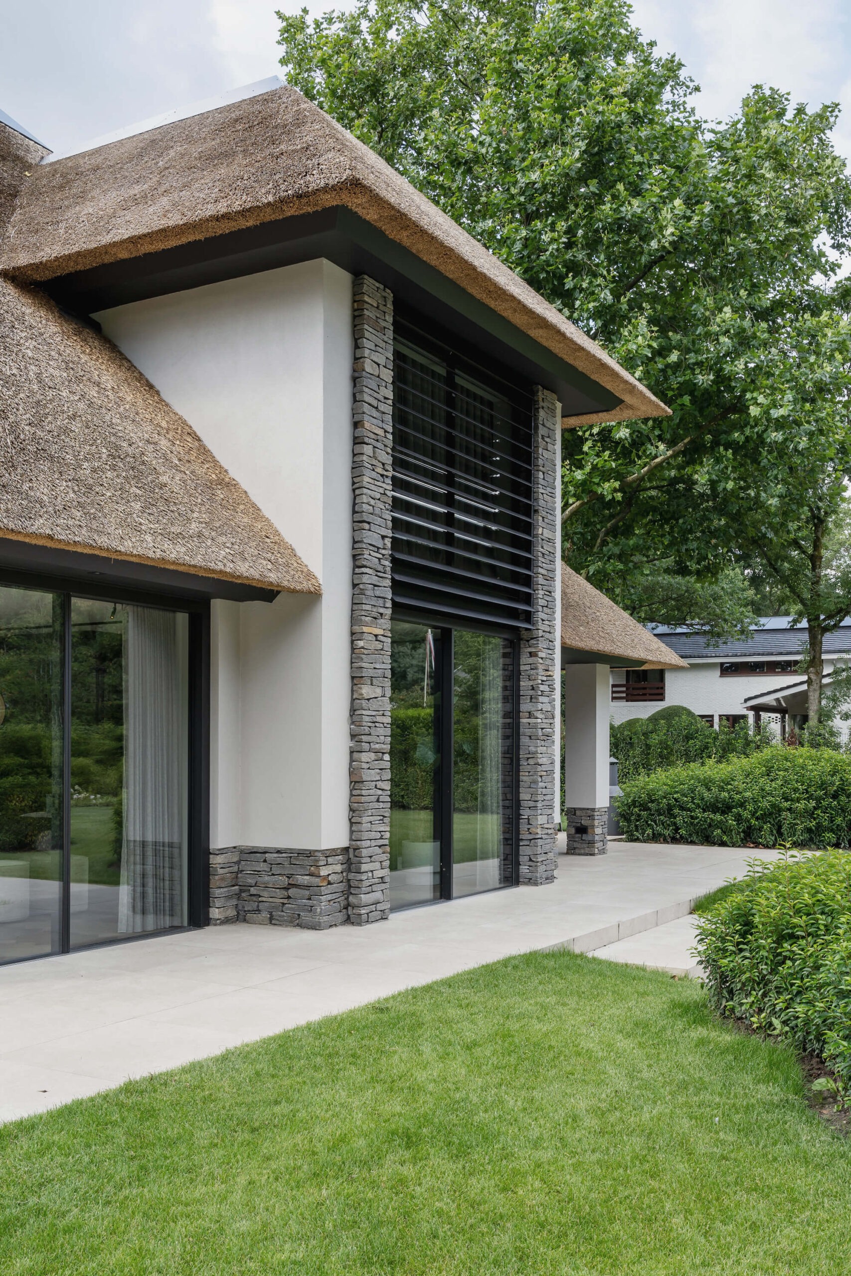 Gevelstenen, gevelsteen, natuurgevelsteen, gevelbekleding, bakstenen, blauwe stenen, steenstrips, NG Bouwen met Natuursteen