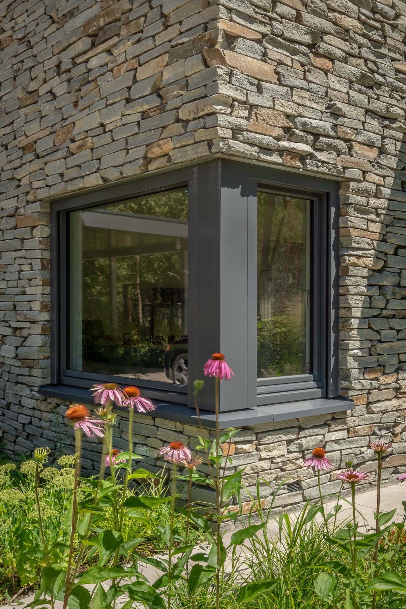 Gevelstenen, gevelsteen, natuurgevelsteen, gevelbekleding, bakstenen, blauwe stenen, steenstrips, NG Bouwen met Natuursteen